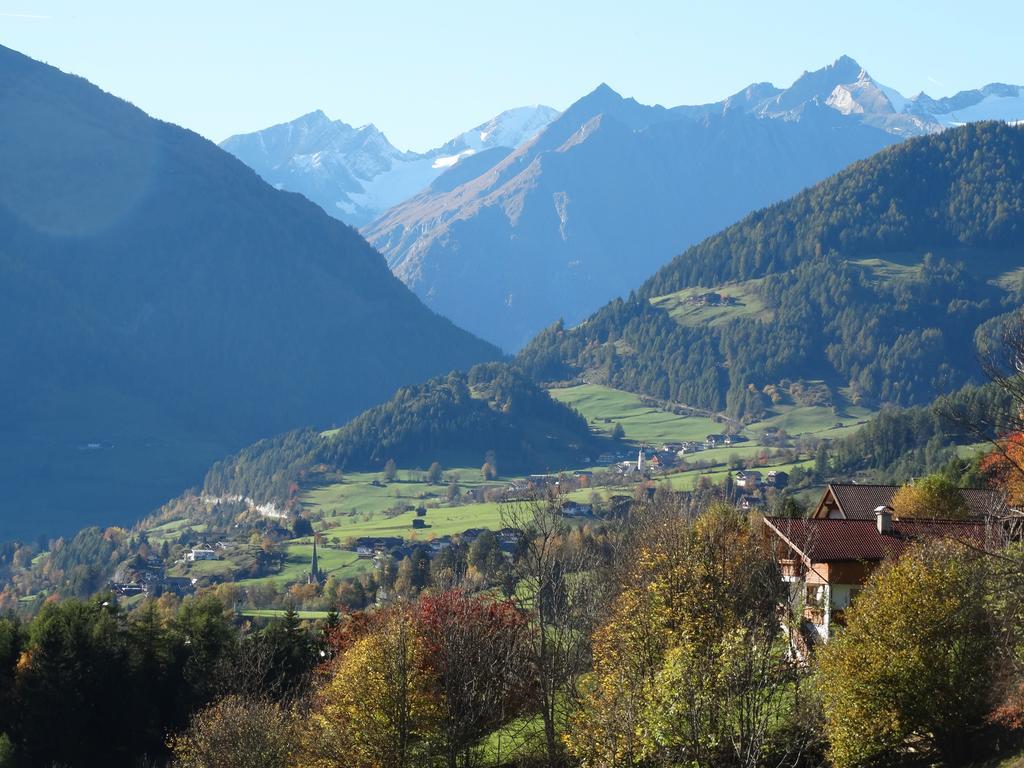 Gaestehaus Zedlacherhof Matrei in Osttirol Ruang foto
