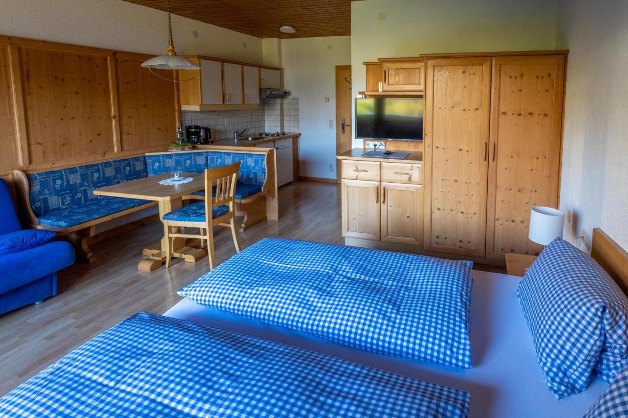 Gaestehaus Zedlacherhof Matrei in Osttirol Bagian luar foto