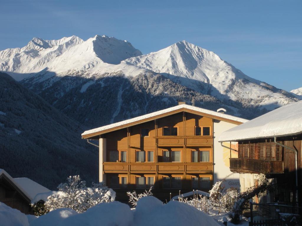 Gaestehaus Zedlacherhof Matrei in Osttirol Bagian luar foto